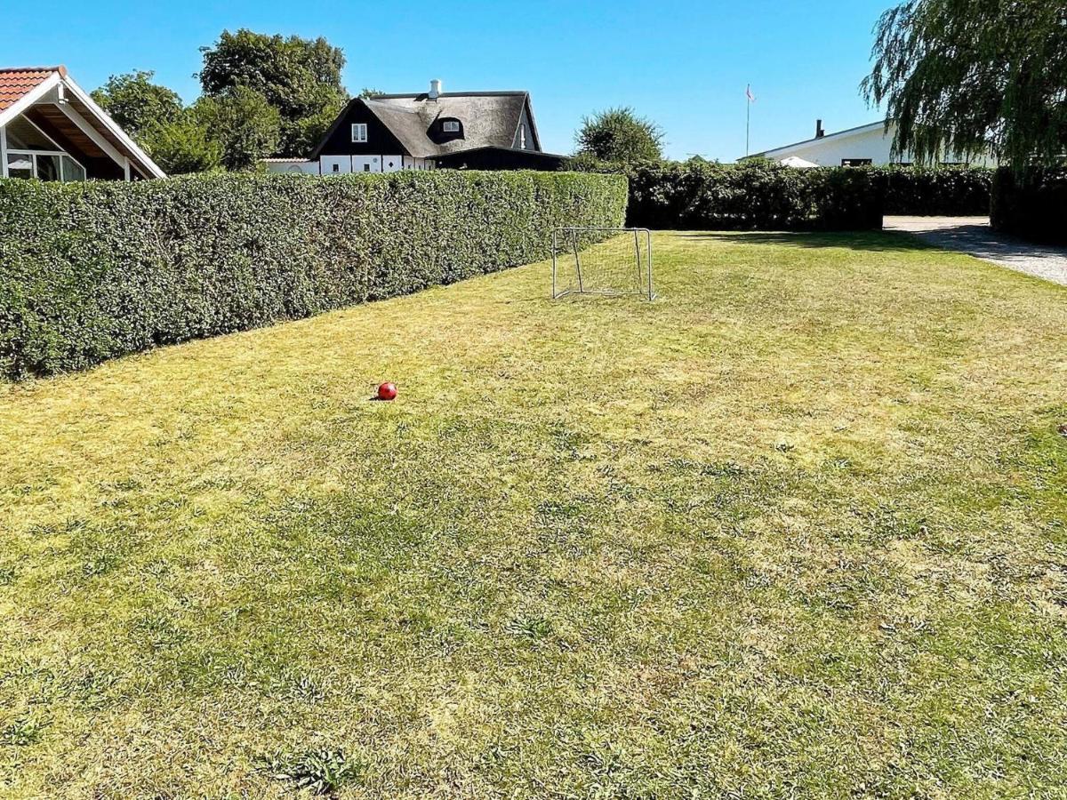 6 Person Holiday Home In Bjert Sønder Bjert Exterior foto
